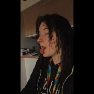 Meet your Posher, Hailie